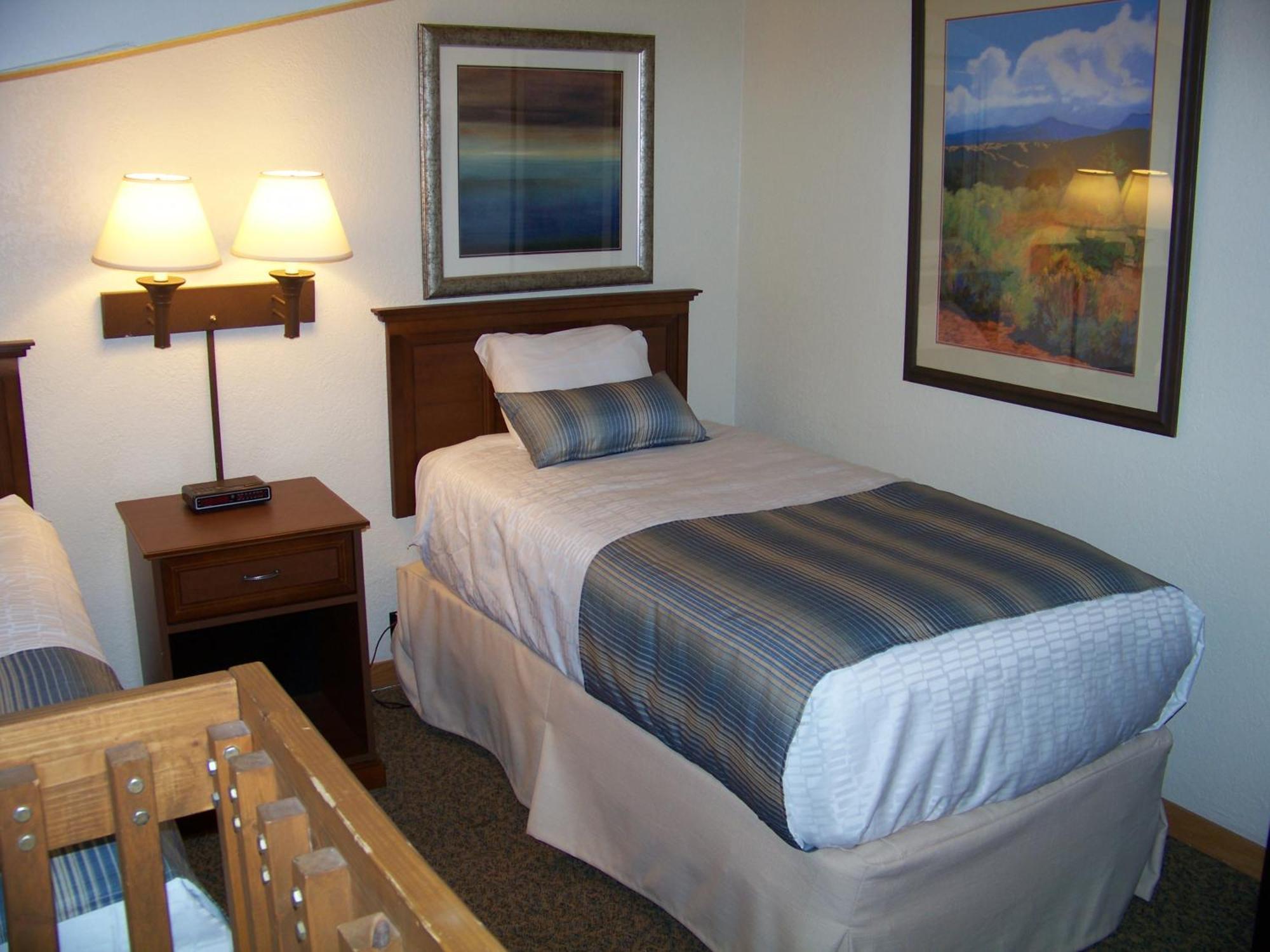 Sandstone Creek Club Condominiums Vail Room photo