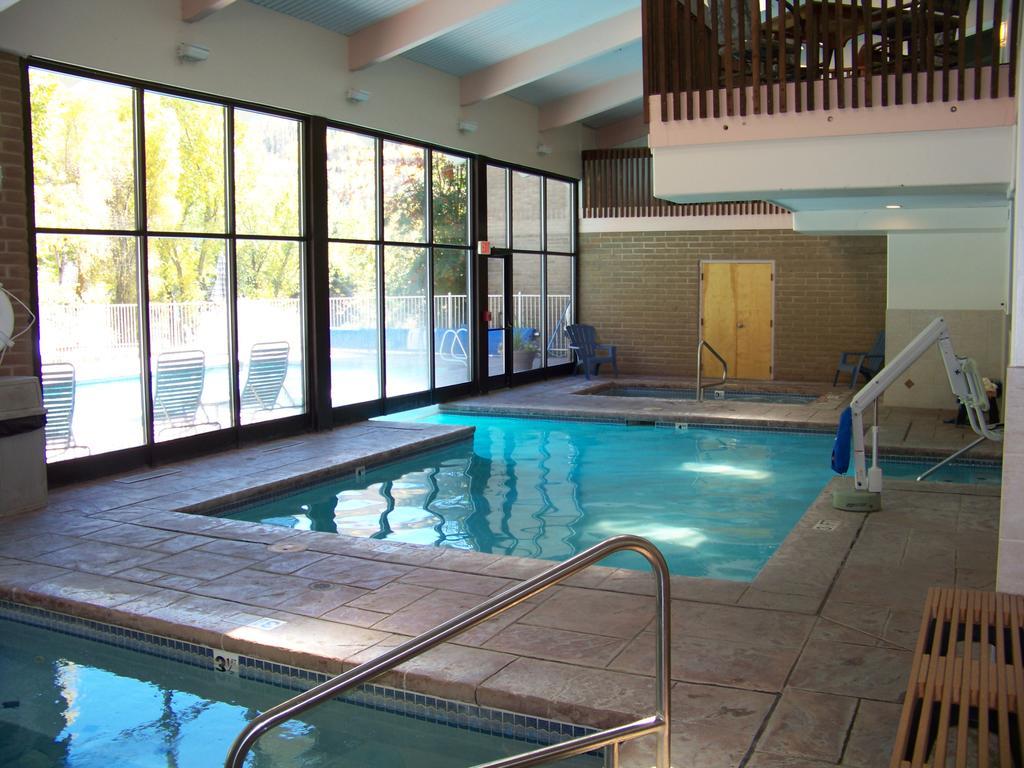Sandstone Creek Club Condominiums Vail Exterior photo